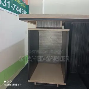 Office Table / Desk for Sale. High-quality large desk.