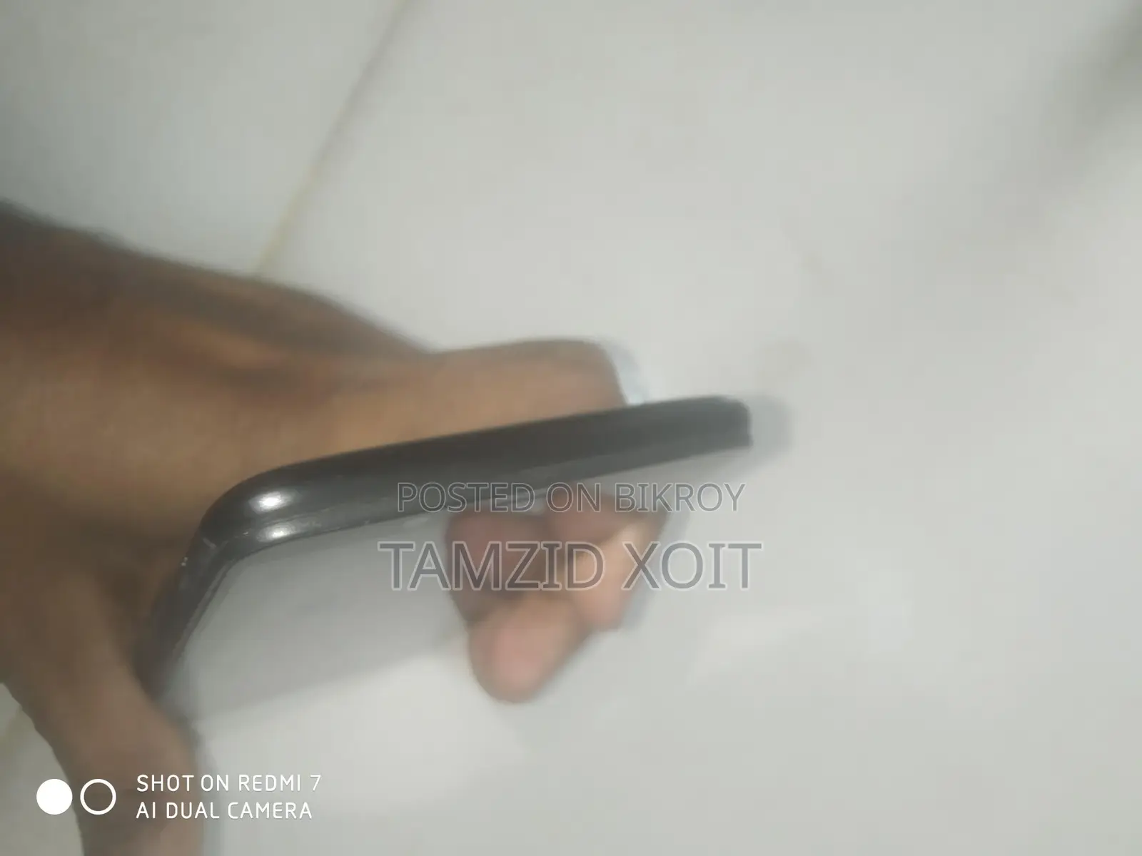 Vivo Y75A 4/64 (Used)