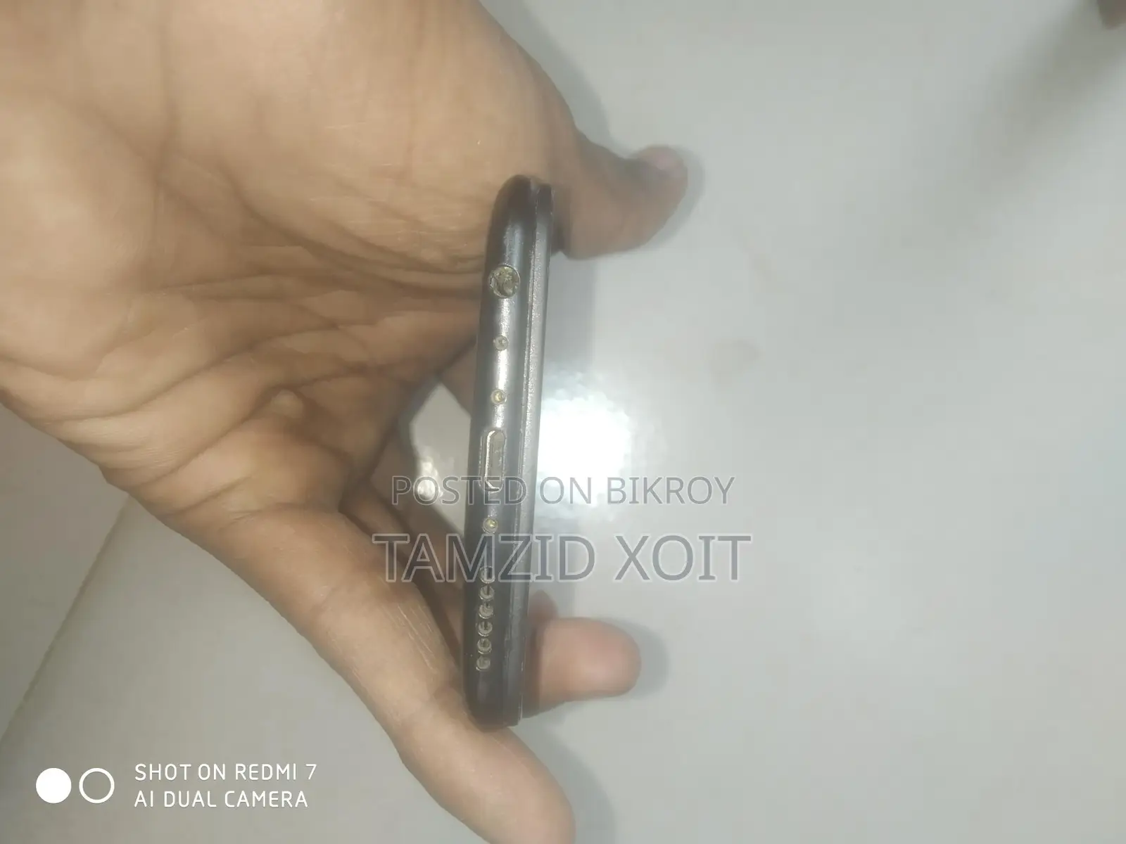 Vivo Y75A 4/64 (Used)