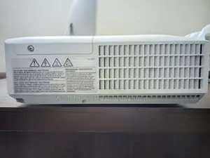 Hitachi Cp X3030wn Projector 3200 Lumens