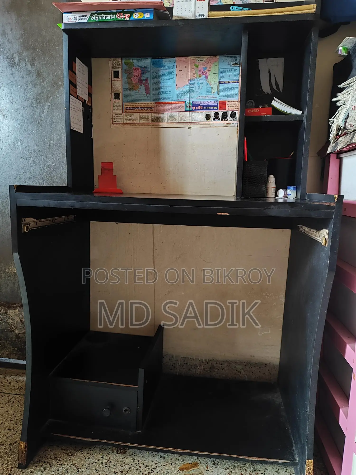 Table & chair