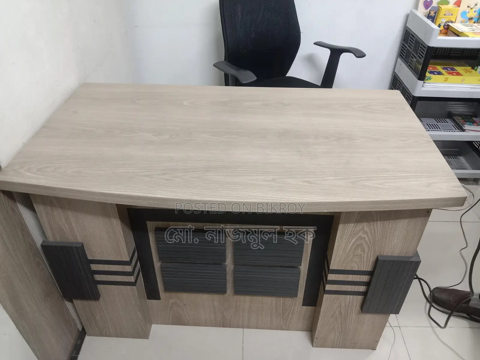 Desk and chair sell
