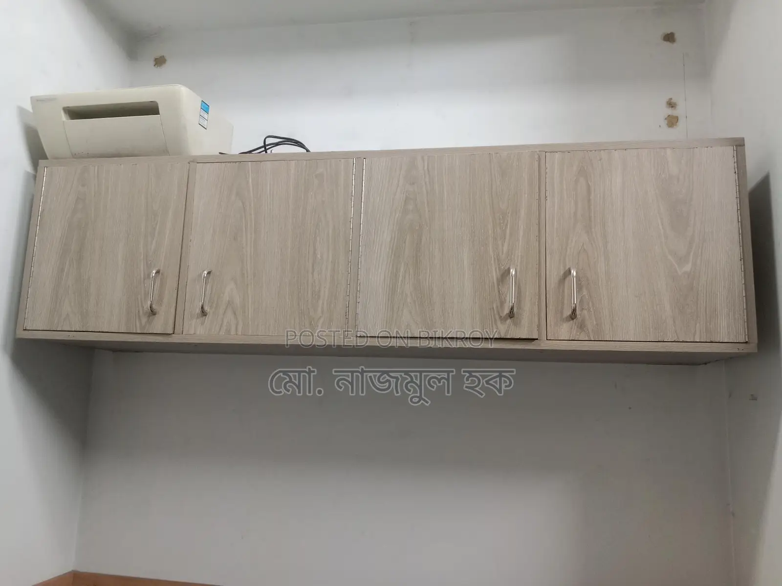 Desk and chair sell