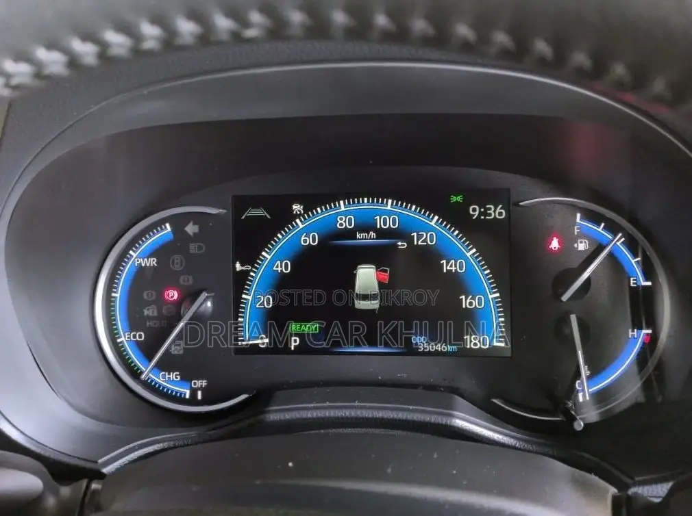 Toyota Noah S-Z Leg Rest HUD 2022
