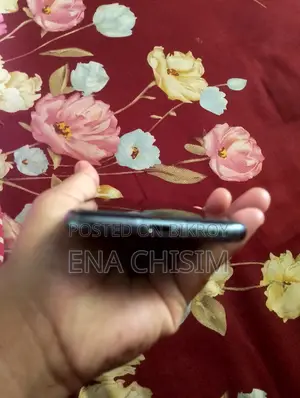 Apple iPhone 8 (Used)