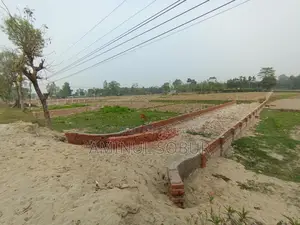 Buy land at an affordable price in a high-altitude area next to Rangpur Modern.