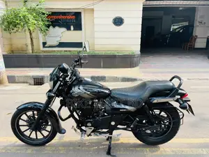 Bajaj Avenger 160 Street 2021 Black
