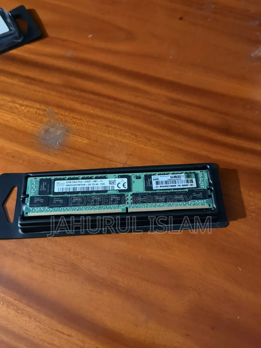32GB DDR4 2400T SK Hynix RAM for Server or Gaming PC