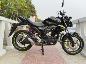 Suzuki Gixxer Monotone 2025 Black