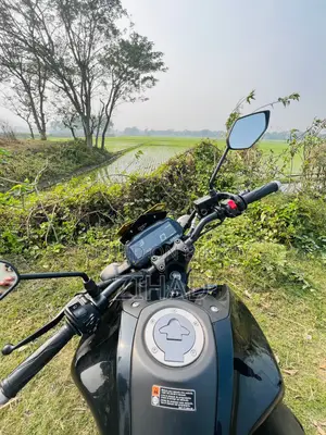 Yamaha 2022 Black