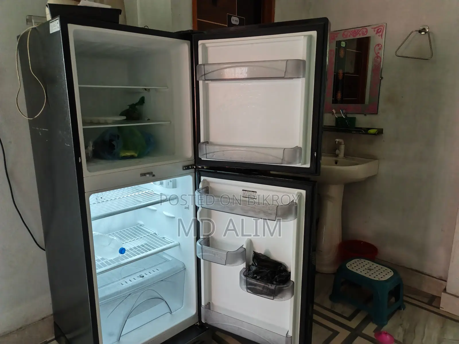 Walton Inverter Refrigerator (Almost New) For Sale
