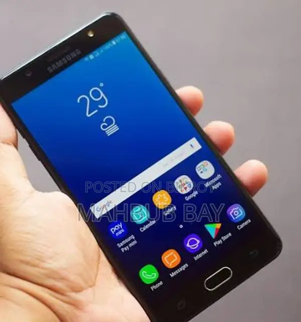 Samsung Galaxy J7 Max (Used)