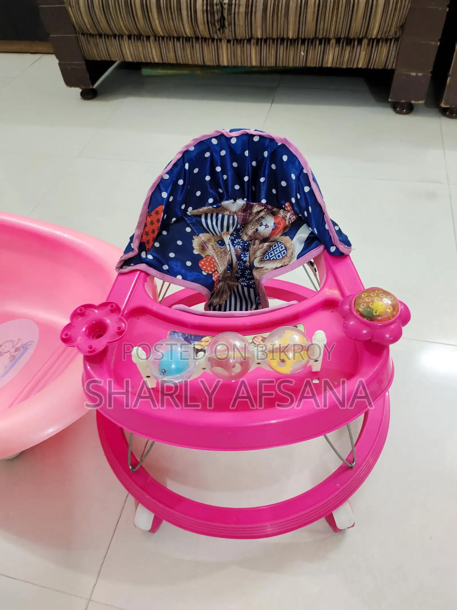 Kid's walker, bathtub, and mini table combo for sale!