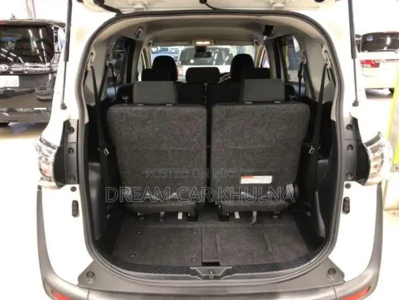 Toyota Sienta X Hybrid 7-Seater 2021