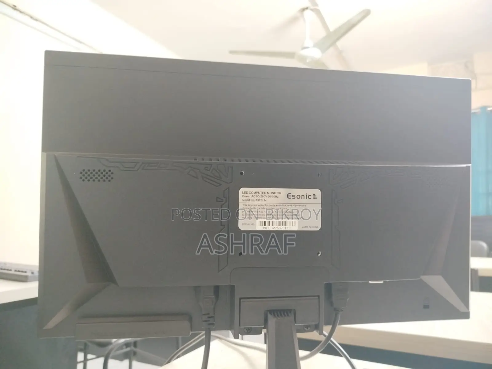 Esonic 19 inch HD LED Monitor ESLM19W