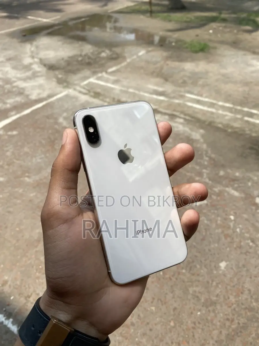 Apple iPhone XS (Used)
