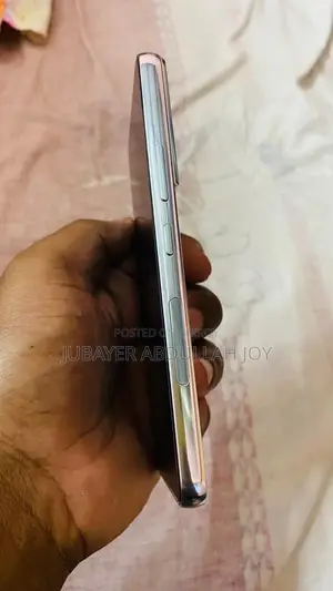 Samsung Galaxy S22 2022 (Used)
