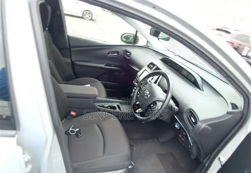 Toyota Prius S HYB 4 POINT 2020