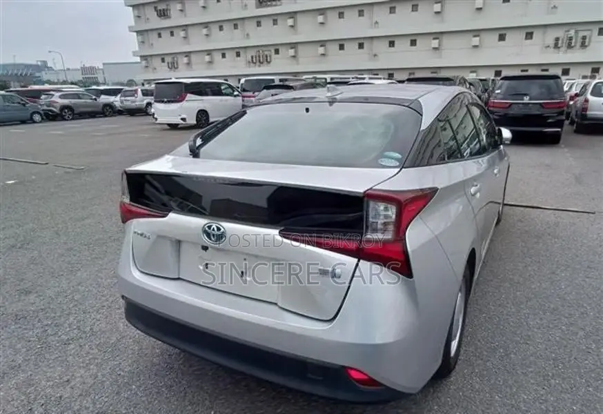 Toyota Prius S HYB 4 POINT 2020
