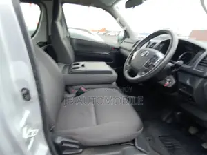 Toyota Hiace DX DHAKA READY 2021