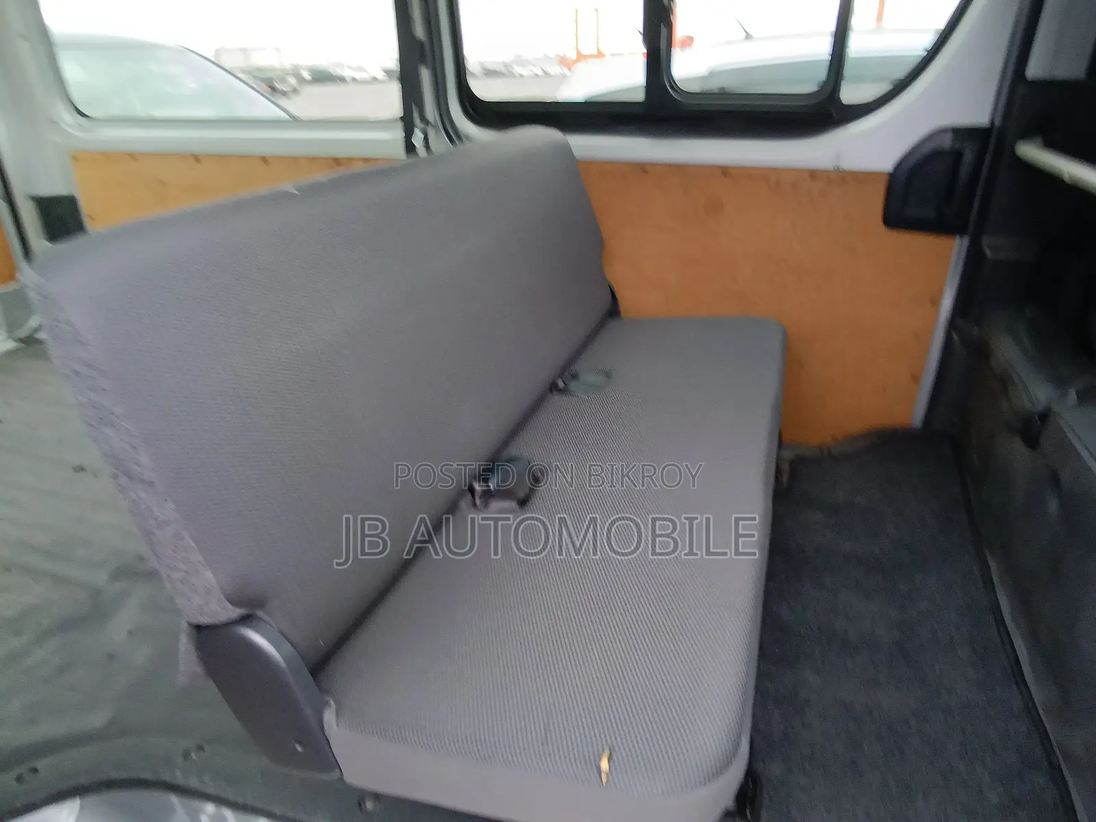 Toyota Hiace DX DHAKA READY 2021