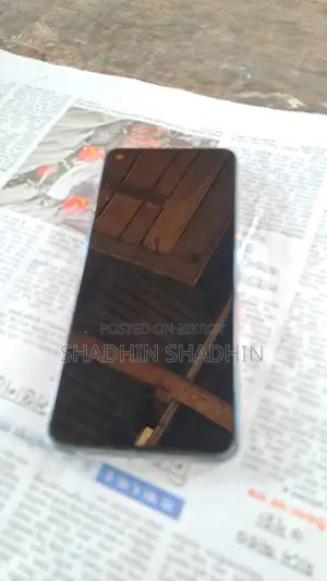Realme 9i (Used)