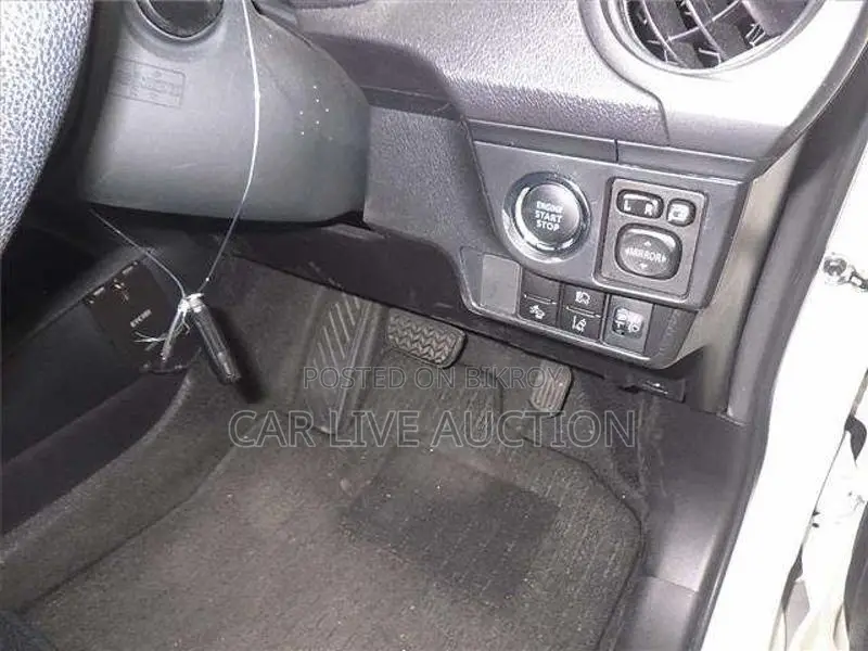 Toyota Axio Non-Hybrid READY 2020