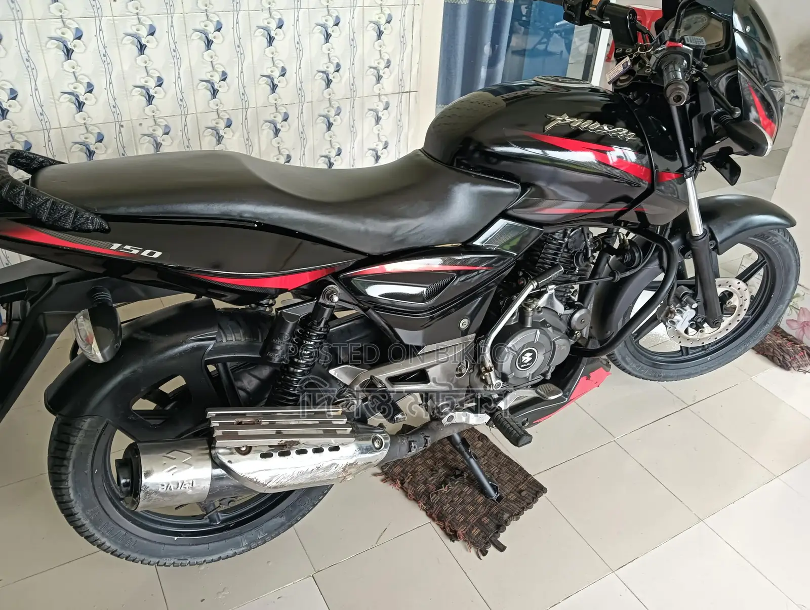 Bajaj Platina 100 . 2014