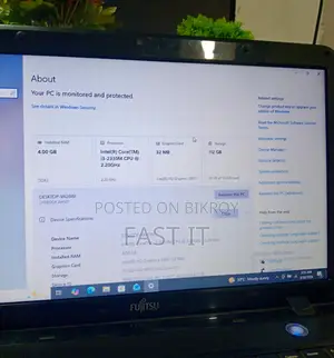 4/120 Fujitsu Laptop Sale Post