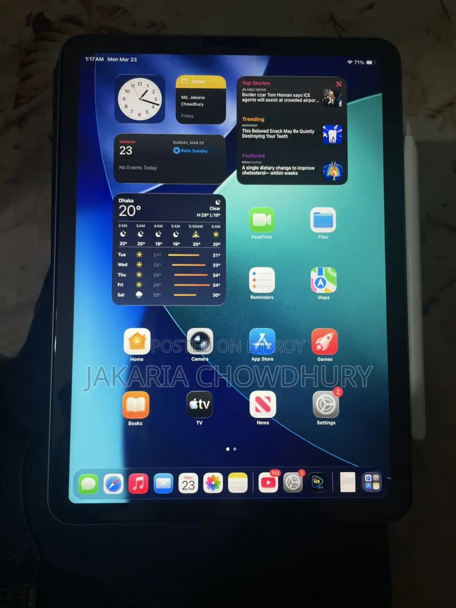 iPad Air 5 M1 with full box