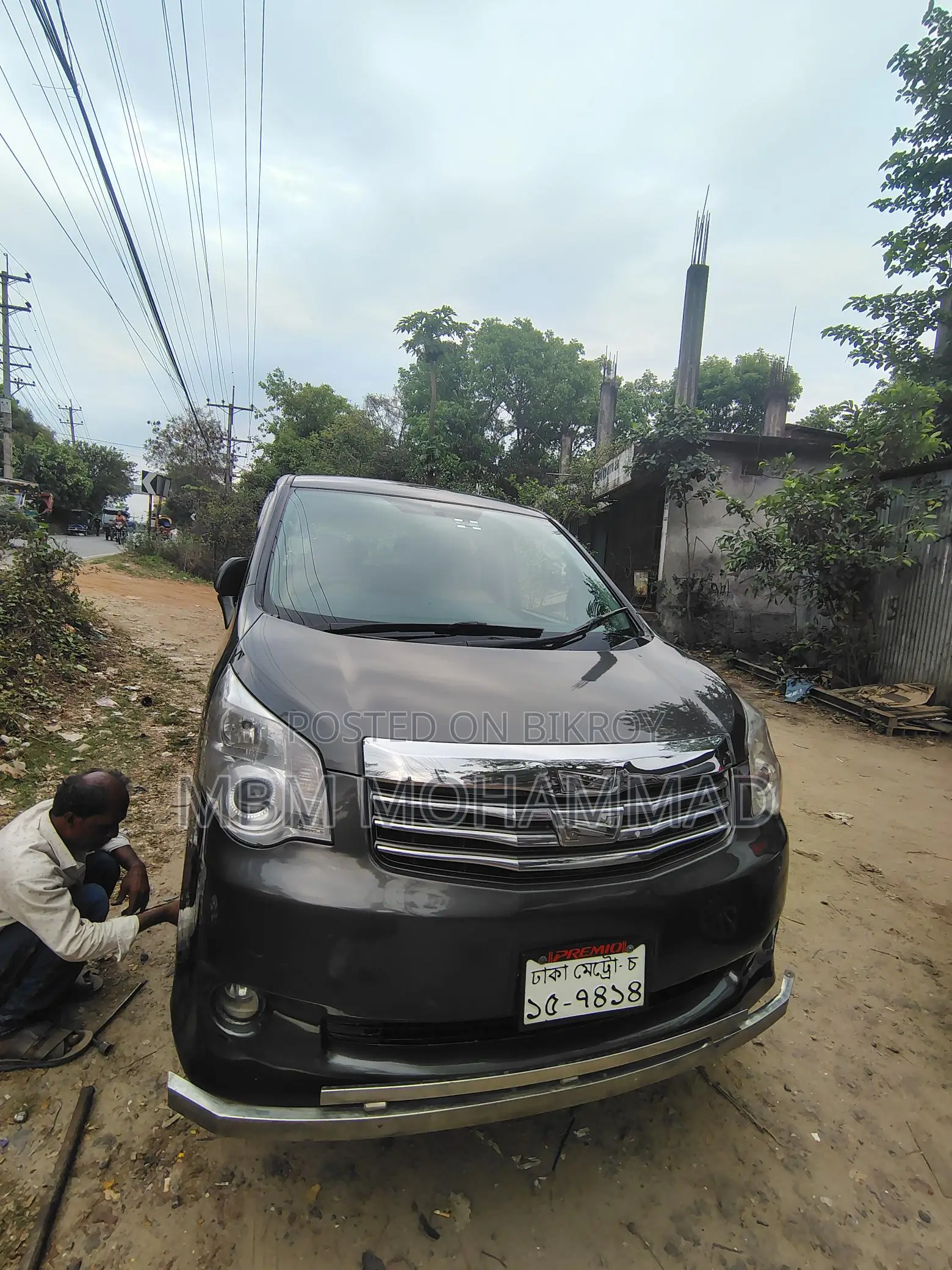 Toyota Noah X 2012