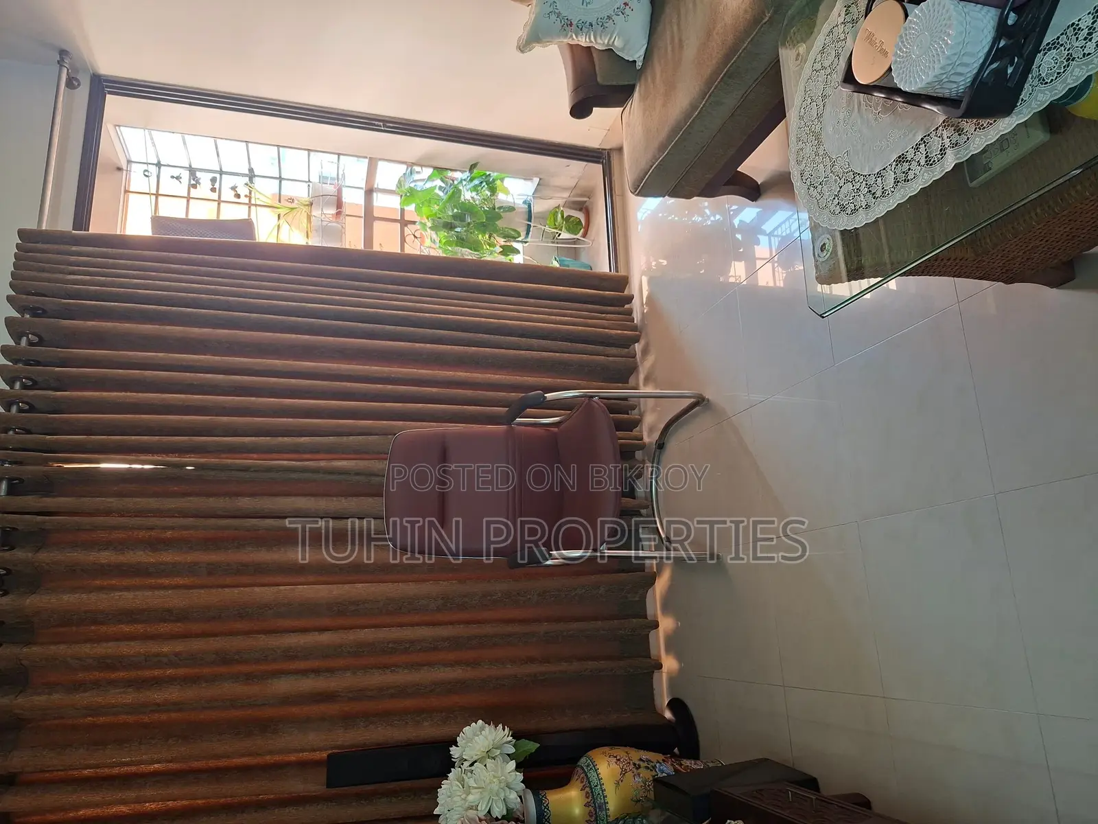 Used Ready 2070 Sft. 5th Floor 3 Bed Flat Sale at Dhanmondi Road 8/A