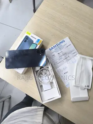 Samsung Galaxy A06 (Used)