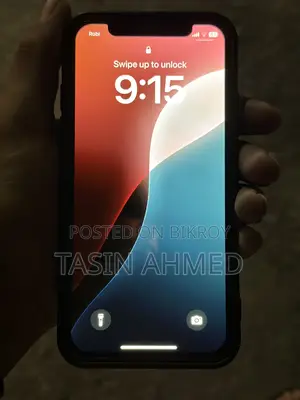 Apple iPhone XS (Used)