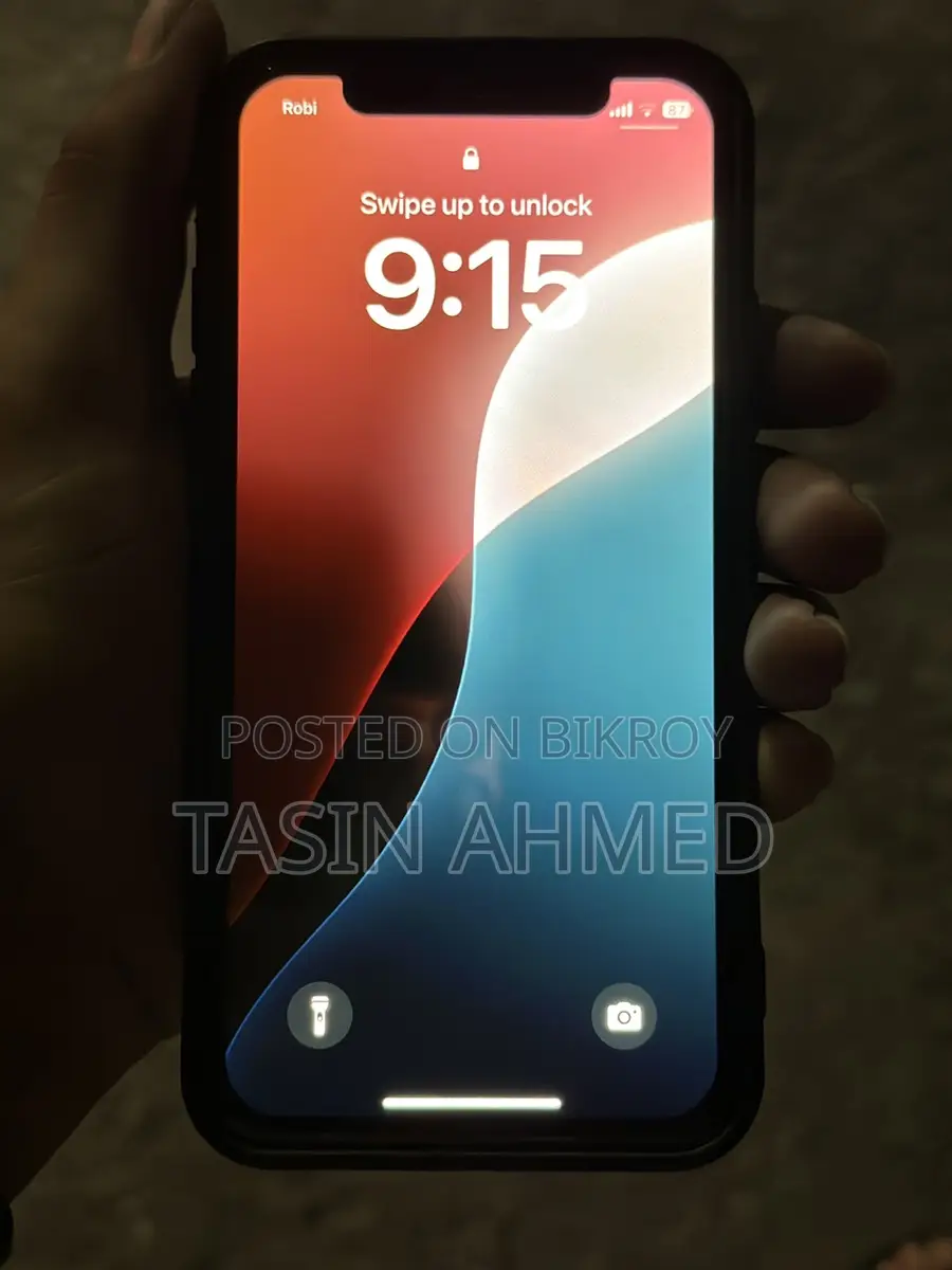 Apple iPhone XS (Used)