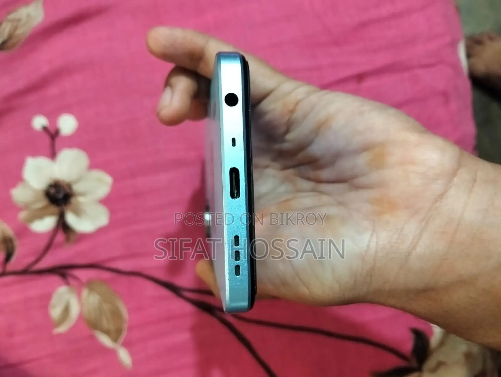 OPPO A18 . (Used)