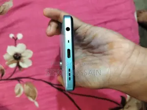 OPPO A18 . (Used)