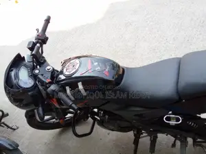 Bajaj Pulsar 150 . 2020