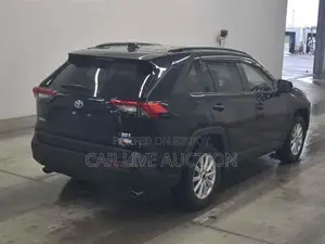 Toyota RAV4 HYBRID X 2021