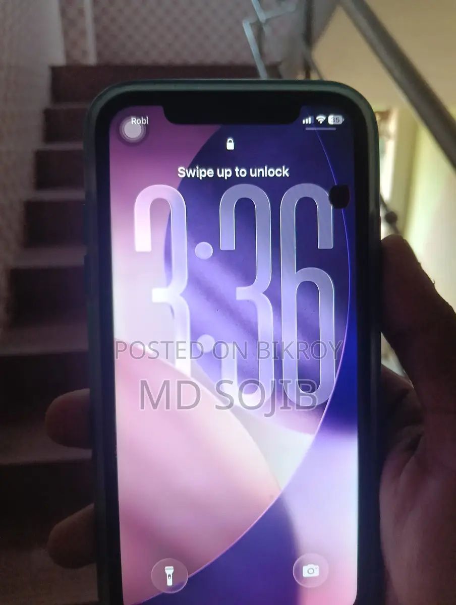 Apple iPhone 11 (Used)