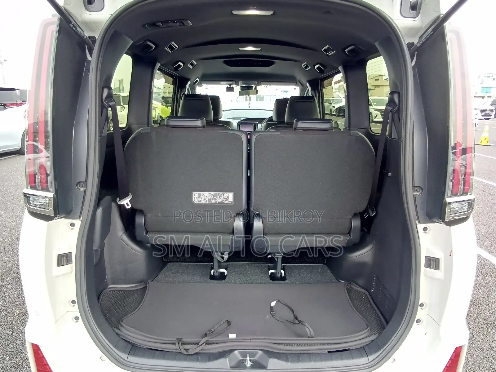 Toyota Noah Hybrid SIWXB Pearl 2021