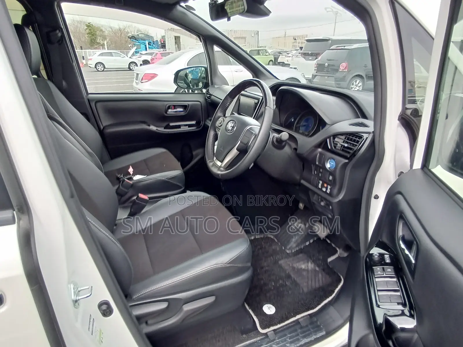 Toyota Noah Hybrid SIWXB Pearl 2021