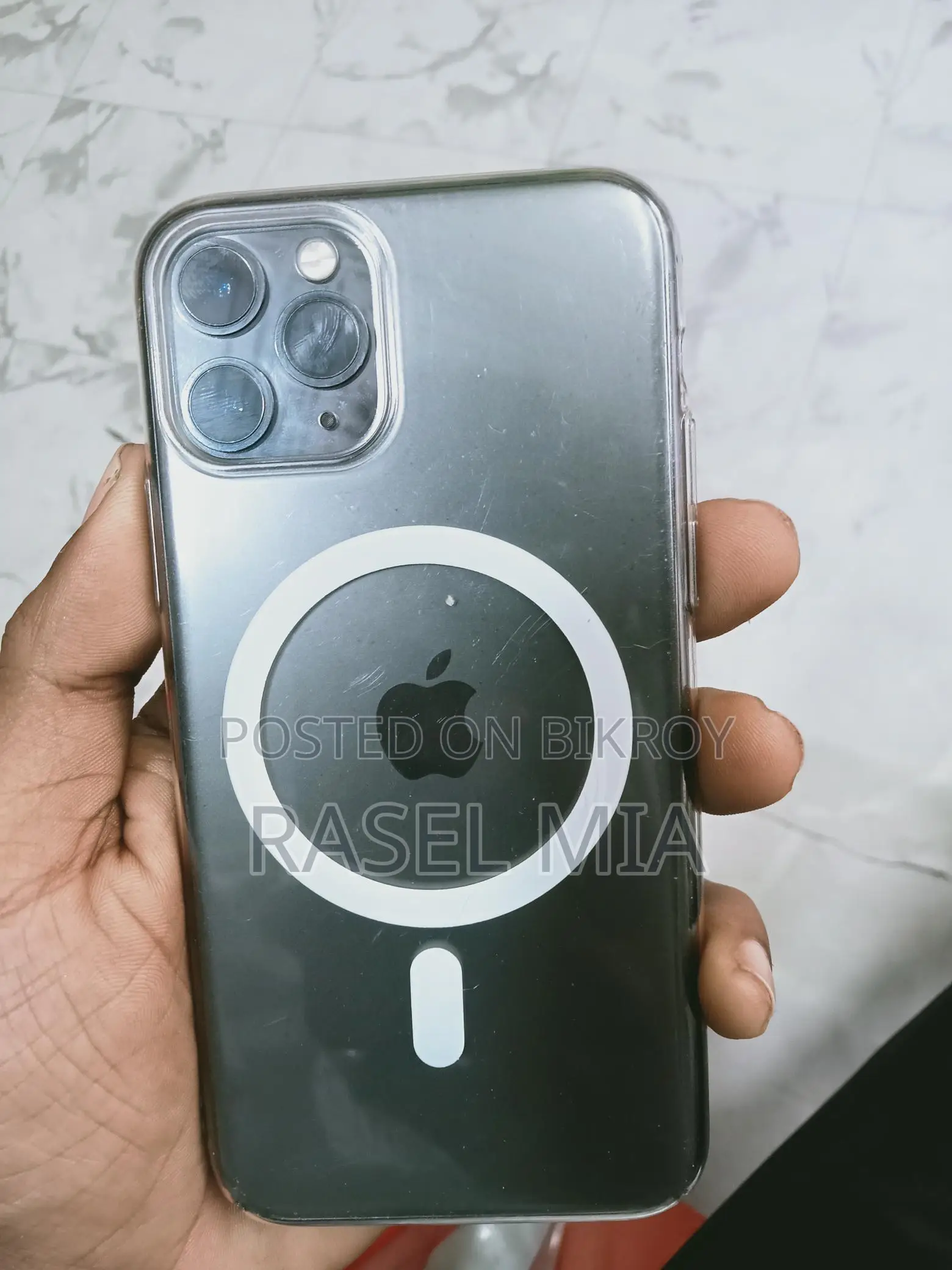 Apple iPhone 11 Pro . (Used)