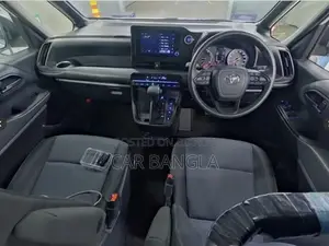 Toyota Noah X_NON_HYBRID 2022