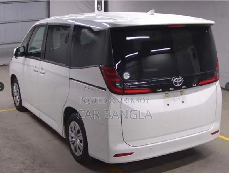 Toyota Noah X_NON_HYBRID 2022