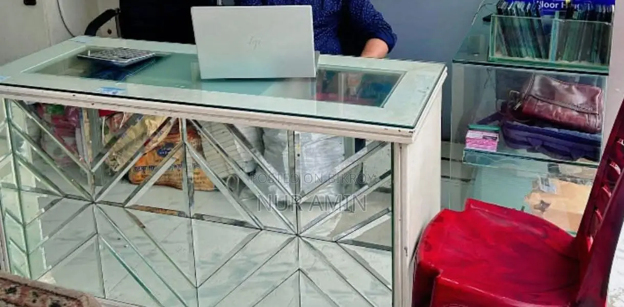 Table for Sale. Contact: