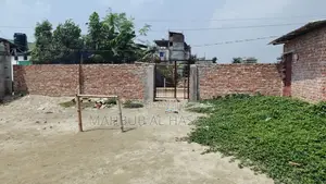 Attractive, Dispute-Free Land for Residential or Commercial Building