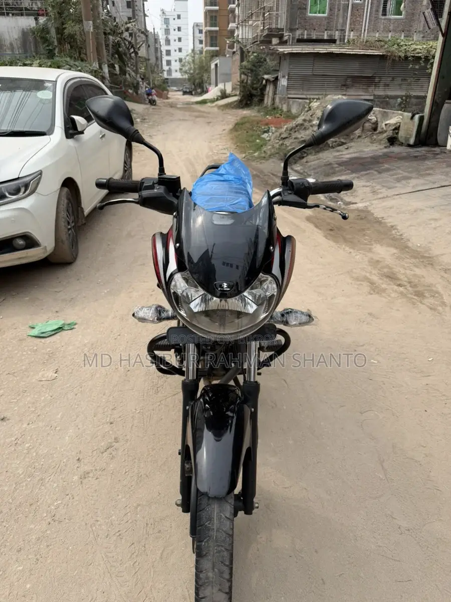 Bajaj Discover 110 2022
