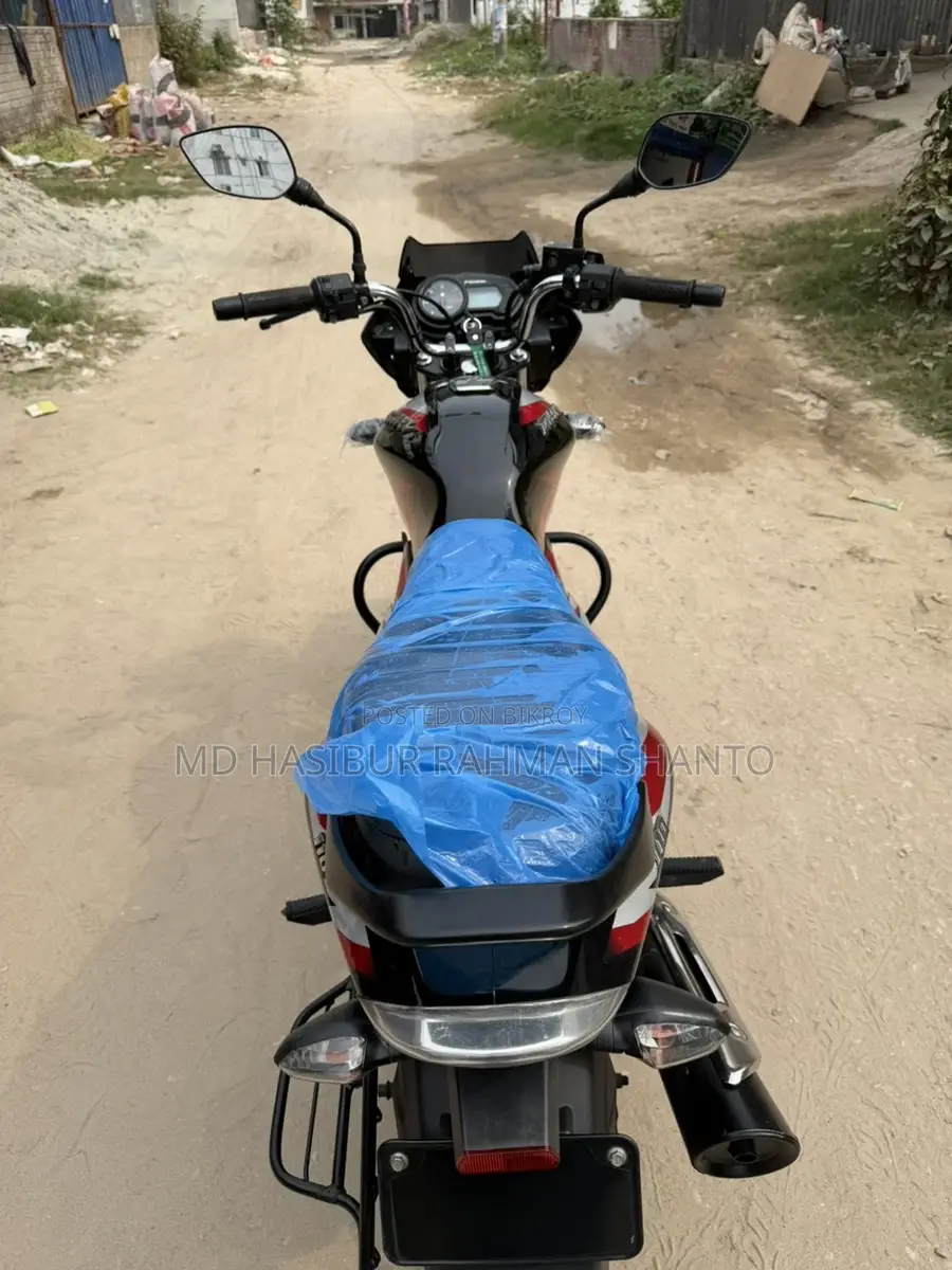 Bajaj Discover 110 2022