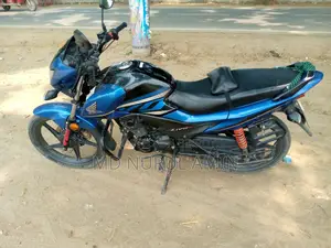 Honda Livo . 2023